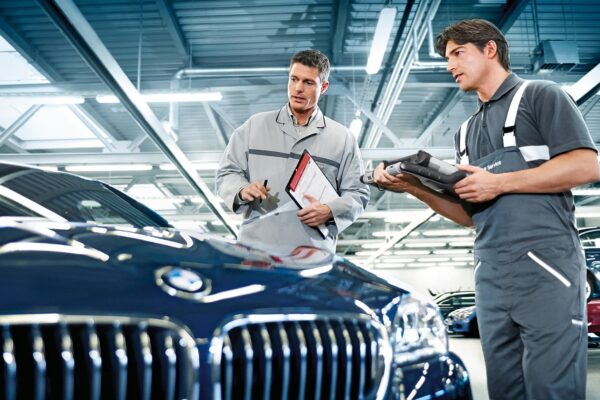 A image of BMW maintenance
