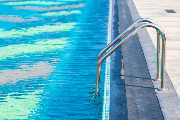 Various Swimming Pool Maintenance Mistakes you should Avoid 