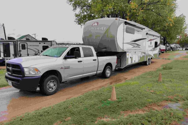 5th wheel RV movers