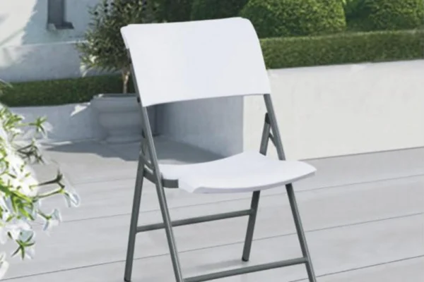 resin folding chairs