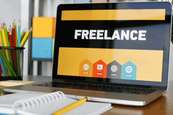 WordPress Freelance Developer Tips for 2025 to succeed in the competitive freelance market.